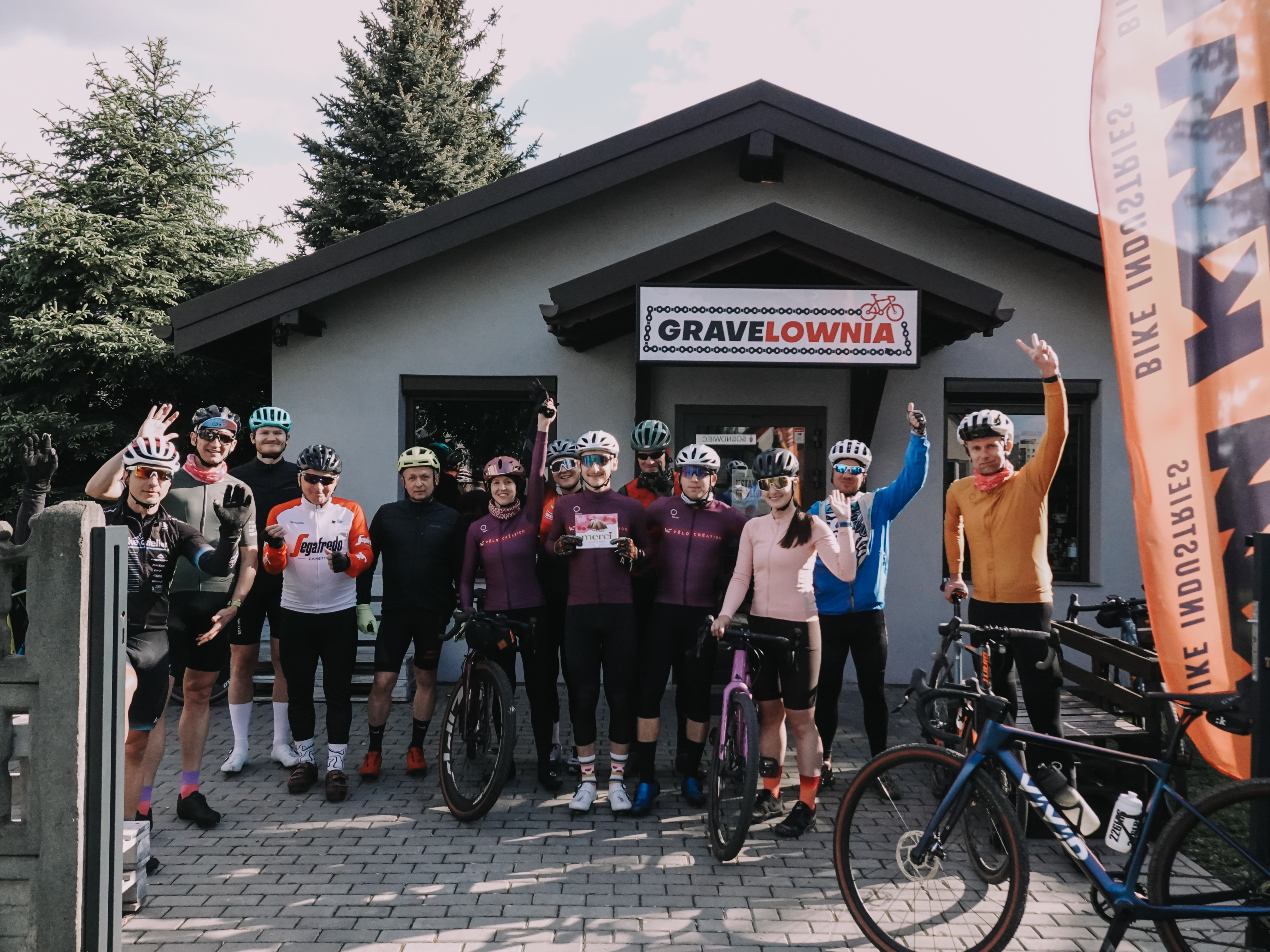 Środowe ustawki Gravelownia x VeloCreation